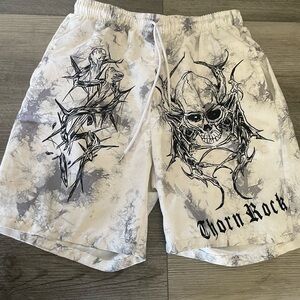 Thorn Rock Graphic Skull Shorts